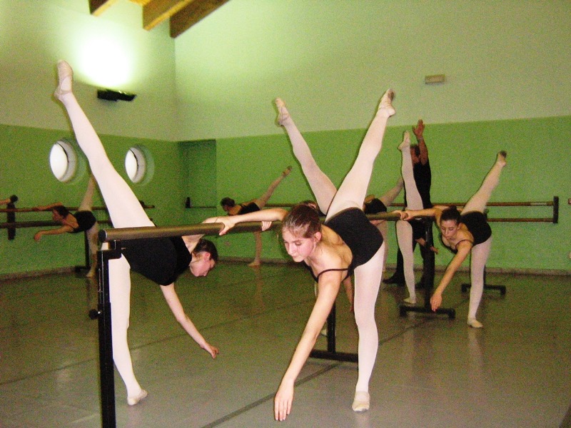 2011/2010/2009/2008 Esami Royal Academy of Dance <br> Stage Royal Ballet Fondo Luglio 2015