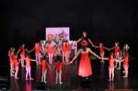  <br> Girotondo con Dorothy