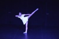  <br> Laura